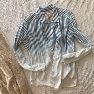 Mossimo Boyfriend Fit Ombré Striped Button Down